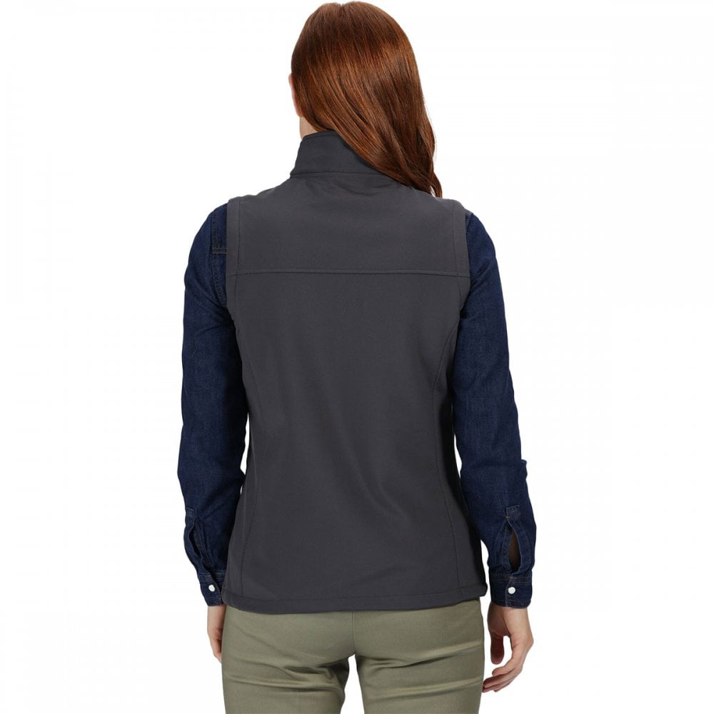 TRA790 Womens Flux Softshell Bodywarmer